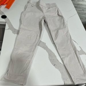 Women’s Nine West light khaki pull on pants